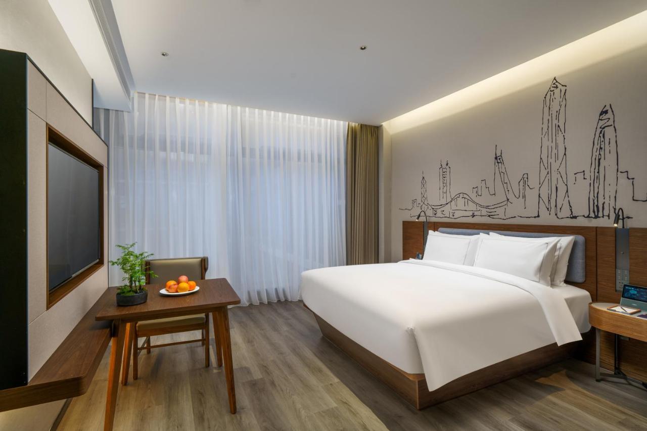 Urcove By Hyatt Futian Cbd Hotel Shenzhen Exterior photo