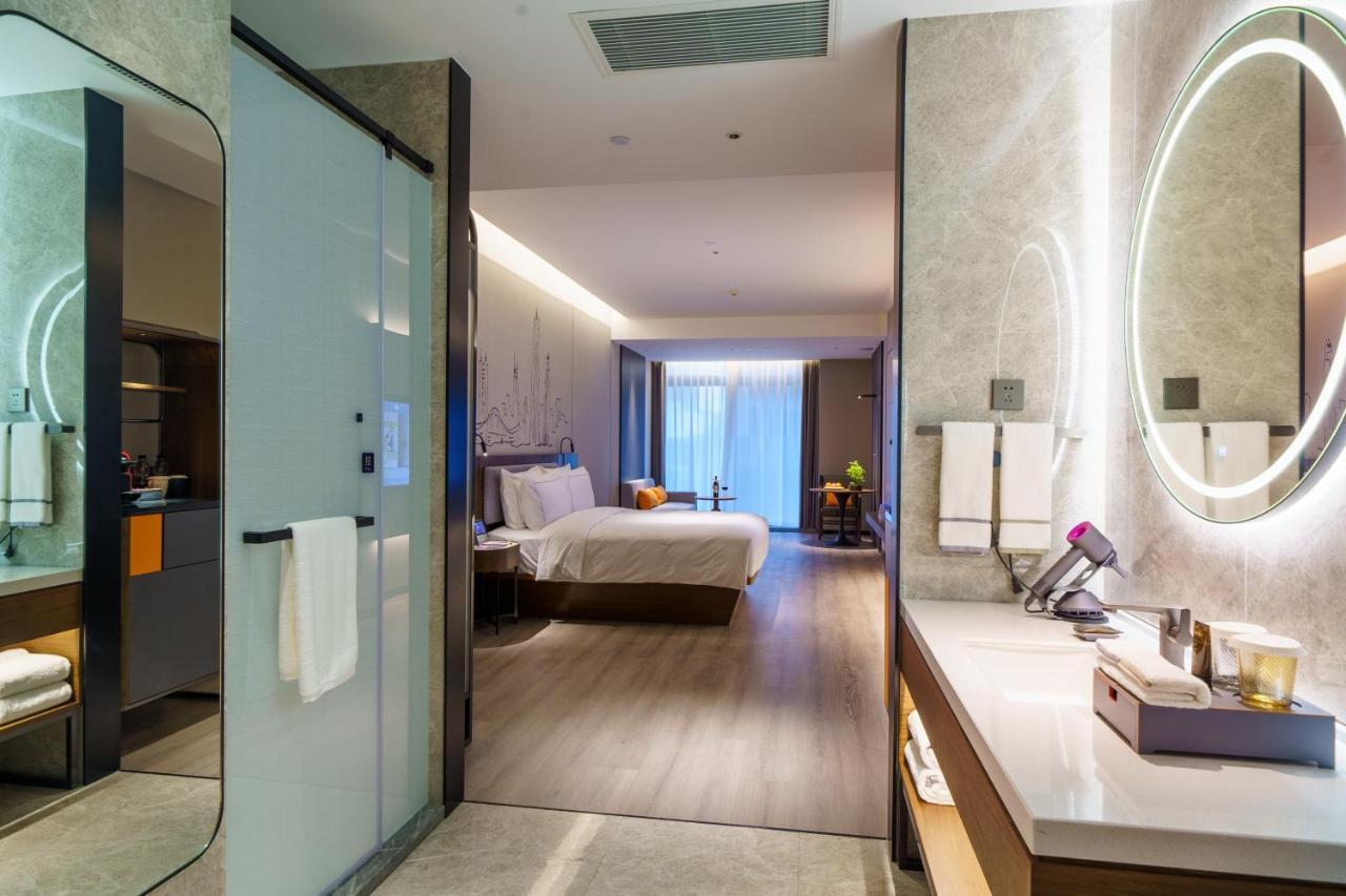 Urcove By Hyatt Futian Cbd Hotel Shenzhen Exterior photo