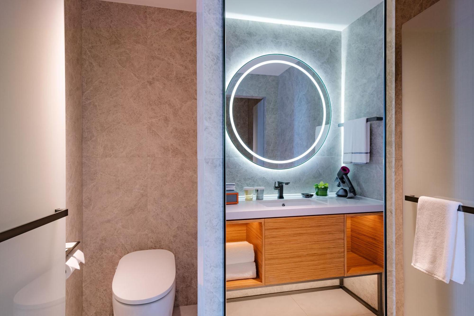 Urcove By Hyatt Futian Cbd Hotel Shenzhen Exterior photo