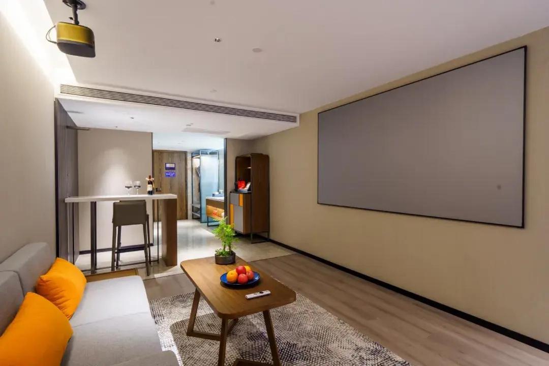 Urcove By Hyatt Futian Cbd Hotel Shenzhen Exterior photo
